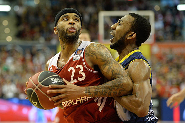 追平队史最 追平队史最