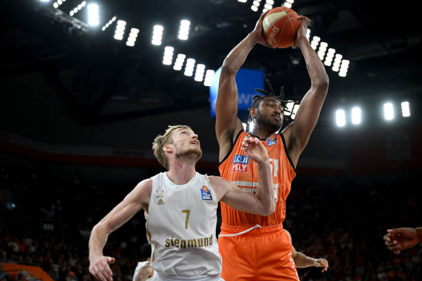 王长浩男子 王长浩男子