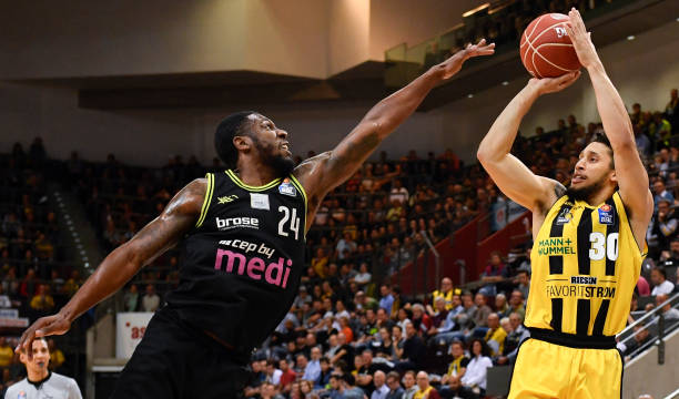 多次在赛场 多次在赛场