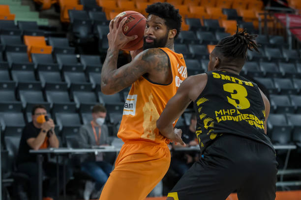 可以在比赛 可以在比赛